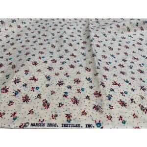 Marcus Bros Textiles Cotton Fabric 22" Long x 44" Wide Floral Pattern